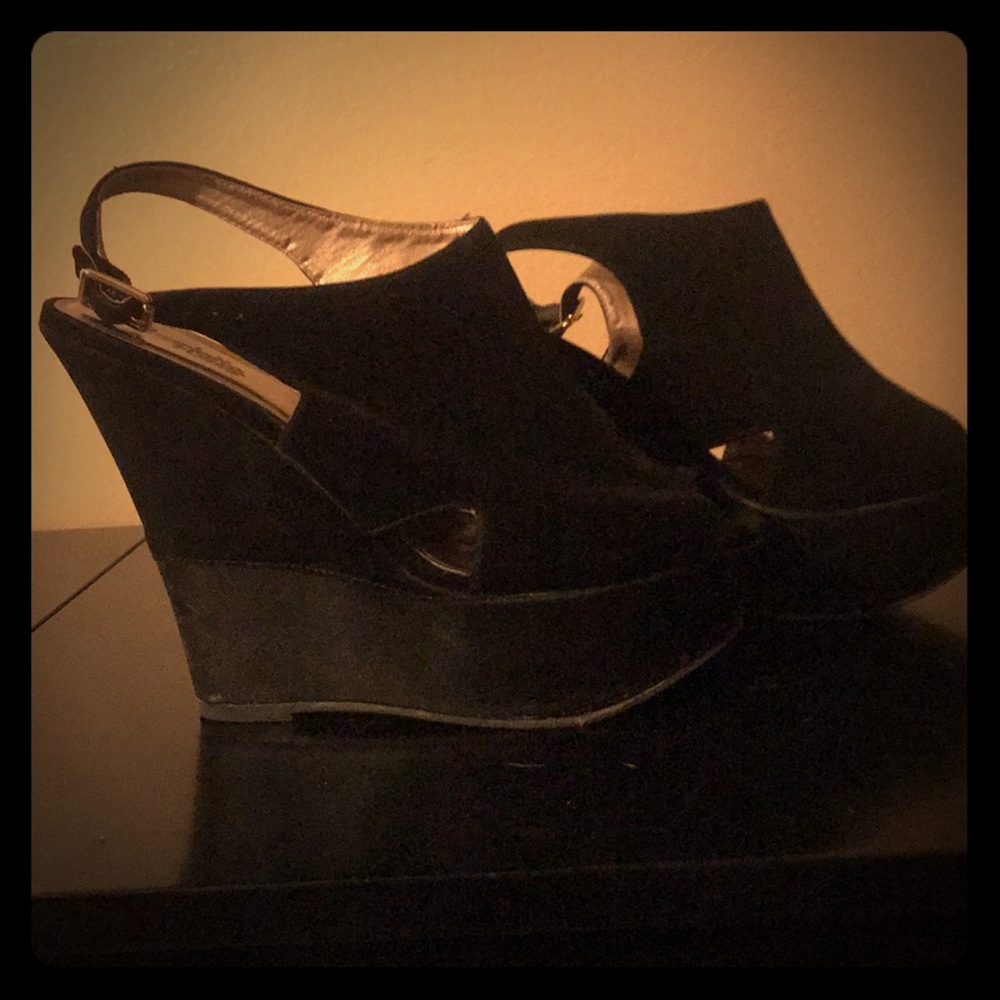 Adorable black wedges worn once!!!